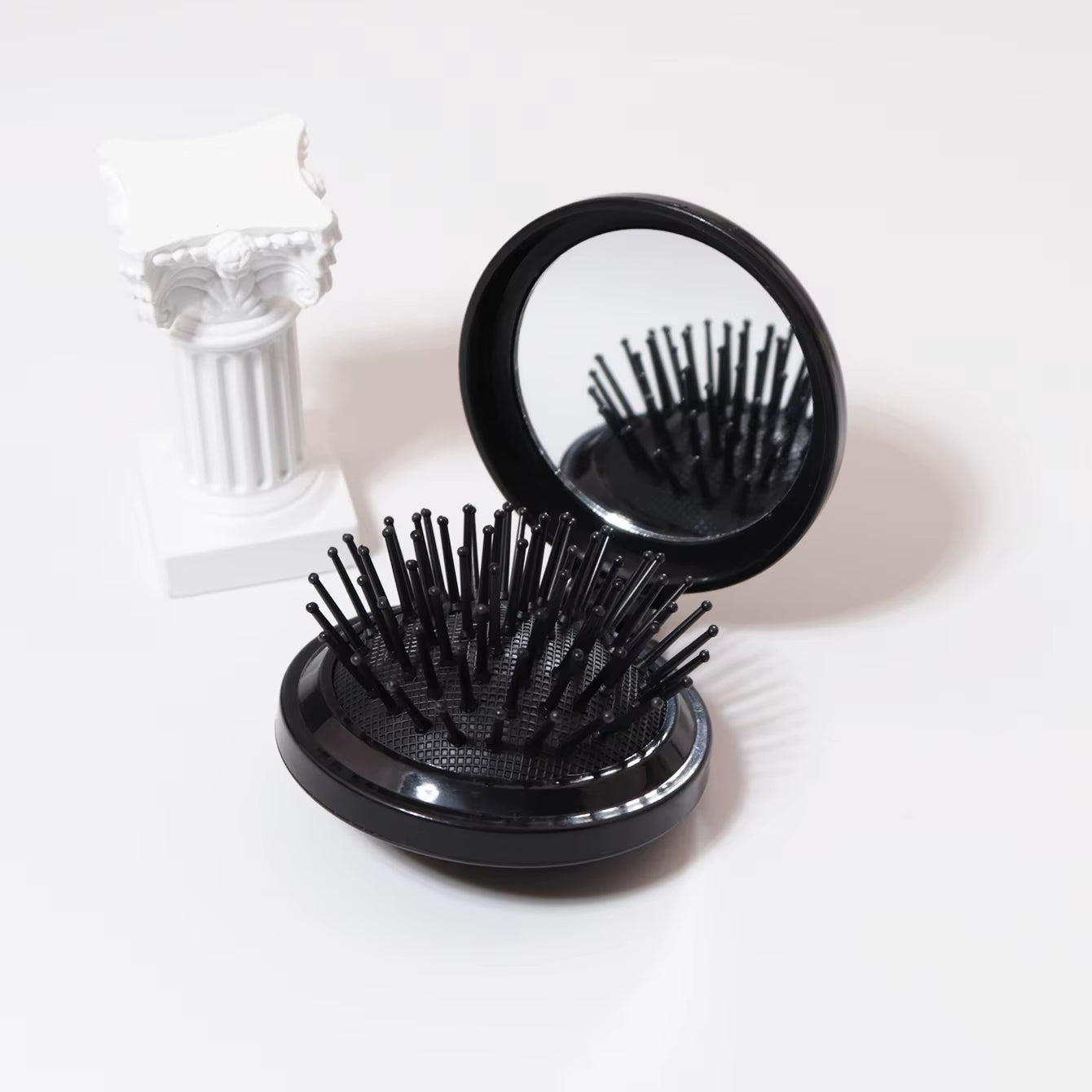 1/2Pc Folding Travel Mirror Hair Brushes round Folding Pocket Hair Brush Mini Hair Comb，Special for Real Hair Wigs