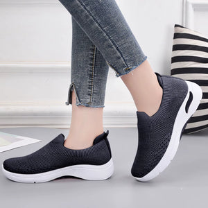 Women'S New Summer Shoes Mesh Breathable Sneakers Light Slip on Flat Platform Casual Shoes Ladies Anti-Slip Walking Woven Shoes